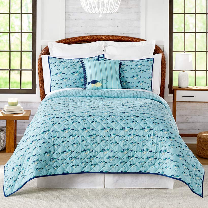 School of Fish Reversible Full/Queen or King Comforter or Sham
