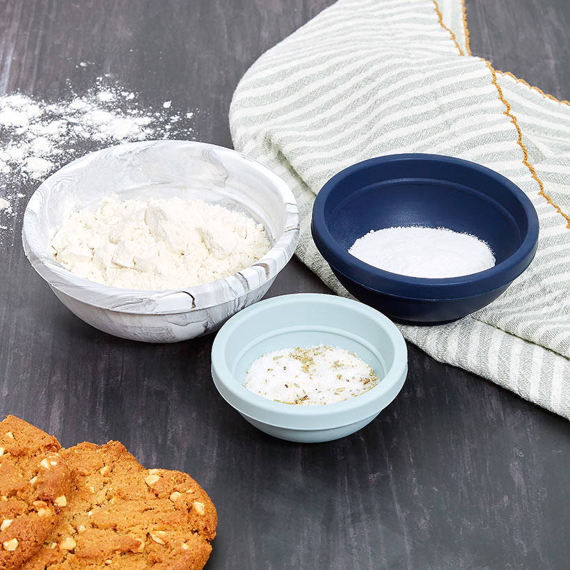 Wilton Mini Silicone Measuring Cups - Set of 3