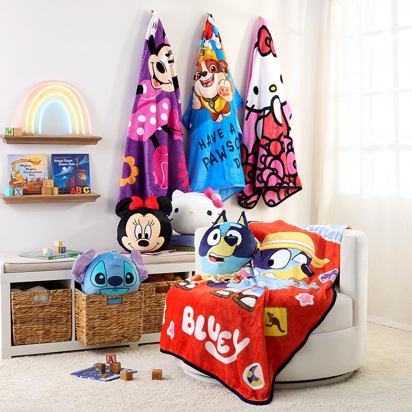 Kids' Popular Character Silk Touch Throw 46" x 60"