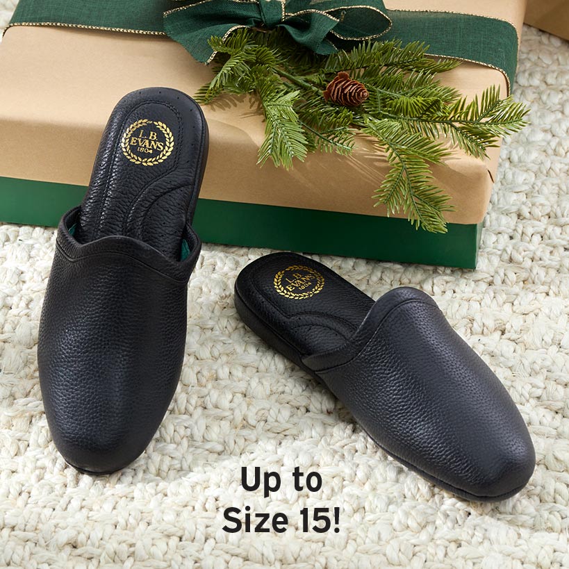 L B Evans Men's Slippers Black SC3 Aristocrat