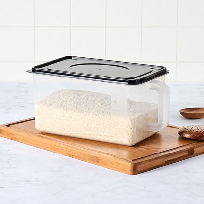 Large Food Storage Container with Lid and Handle