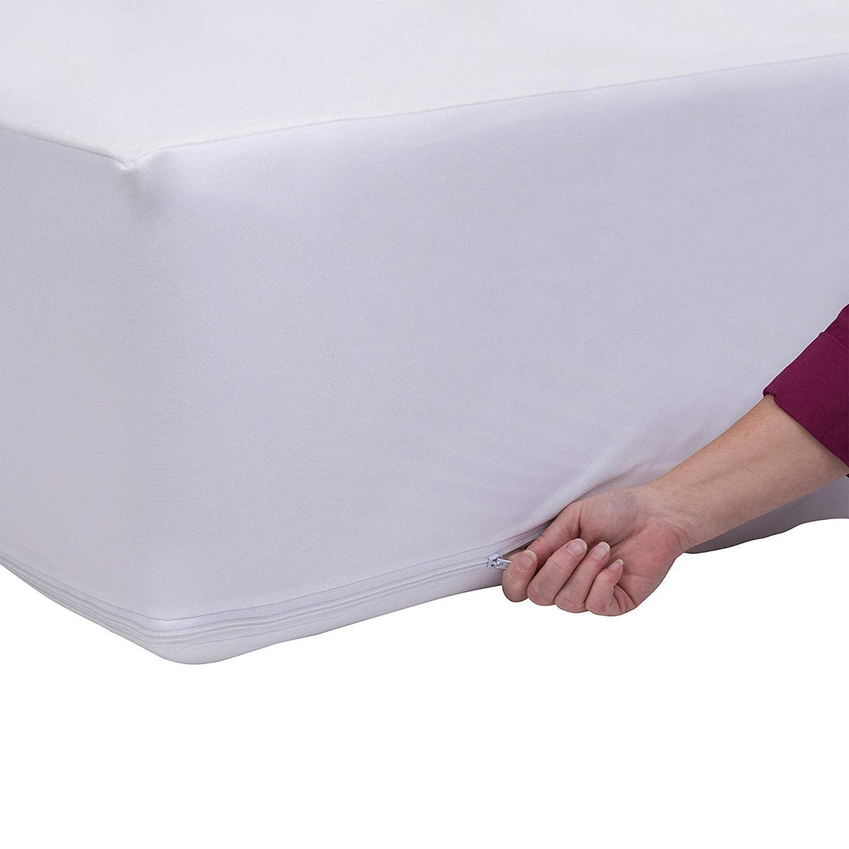 Mattress Encasement Protector - Blocks Out Liquids, Bed Bugs, Dust Mites and Allergens