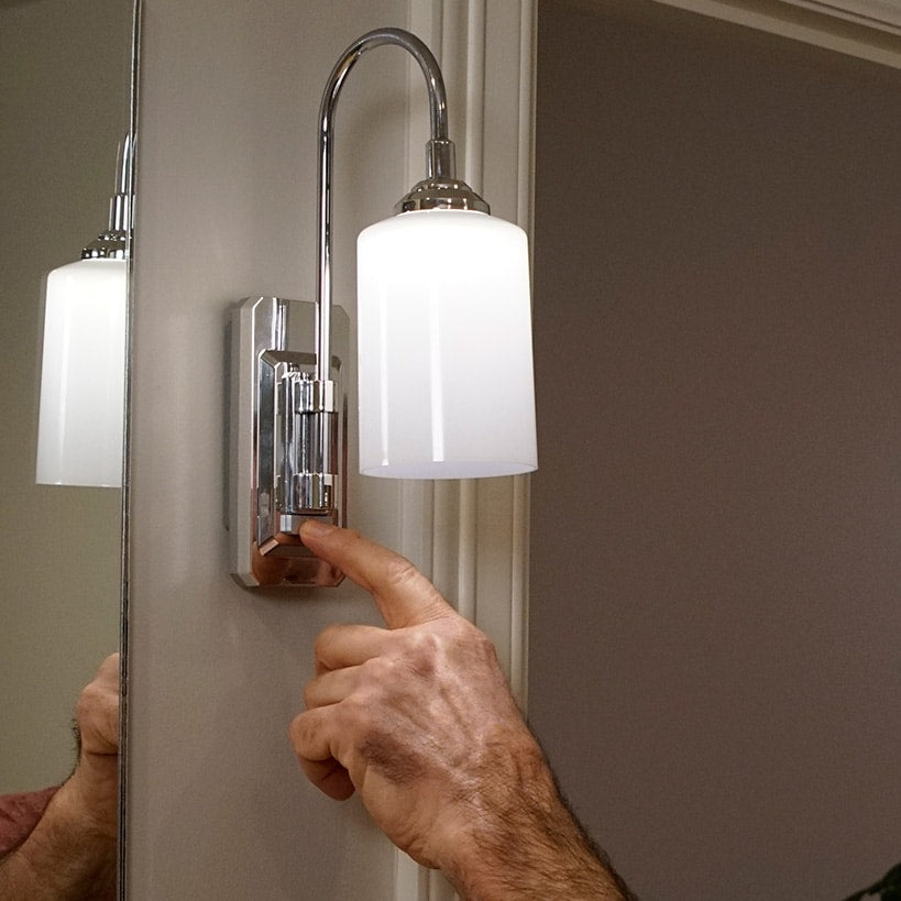 Smart Sconce™ Dimmable Wireless Wall Light With Remote#select-color_chrome